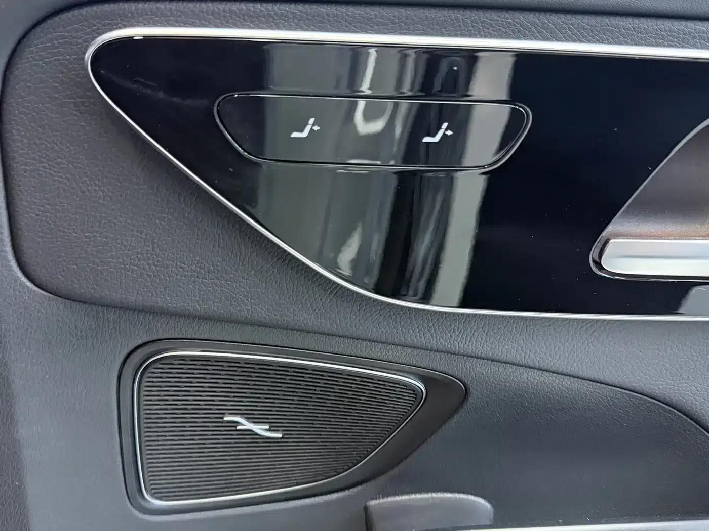 2021 Mercedes-Benz C-Class C 260 L Sport Edition — миниатюра 13