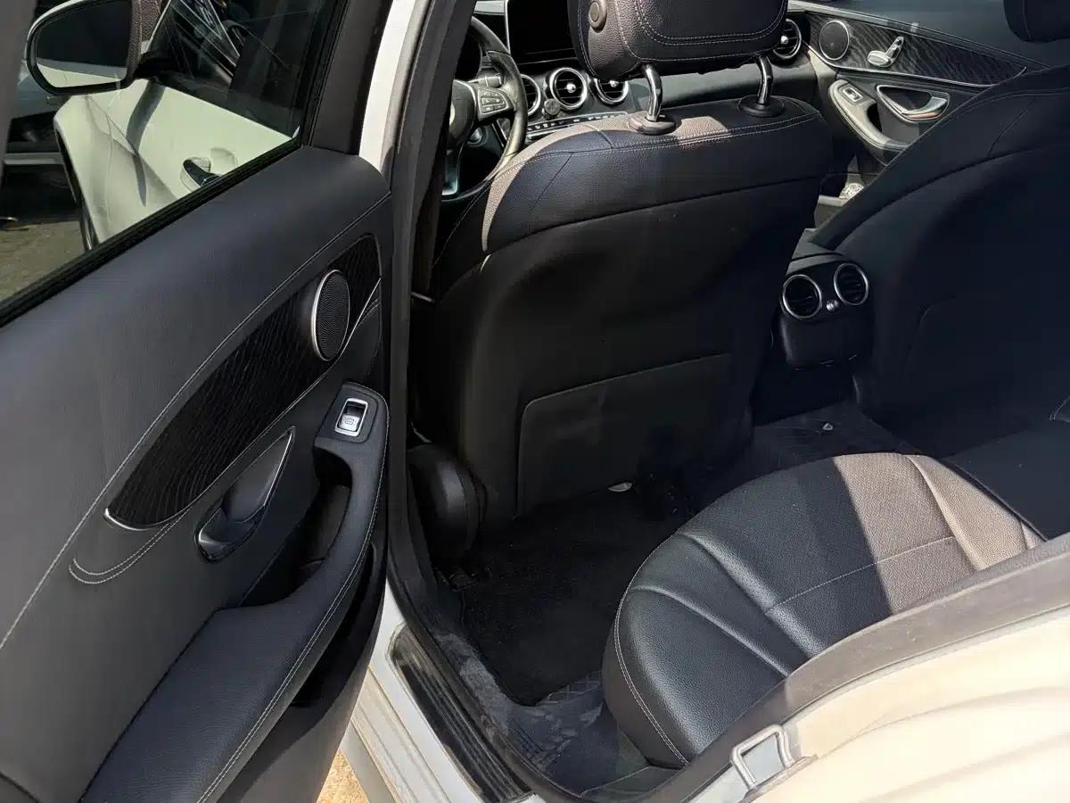 2017 Mercedes-Benz C-Class Facelift C 180 L Fashion Sport Edition — миниатюра 11