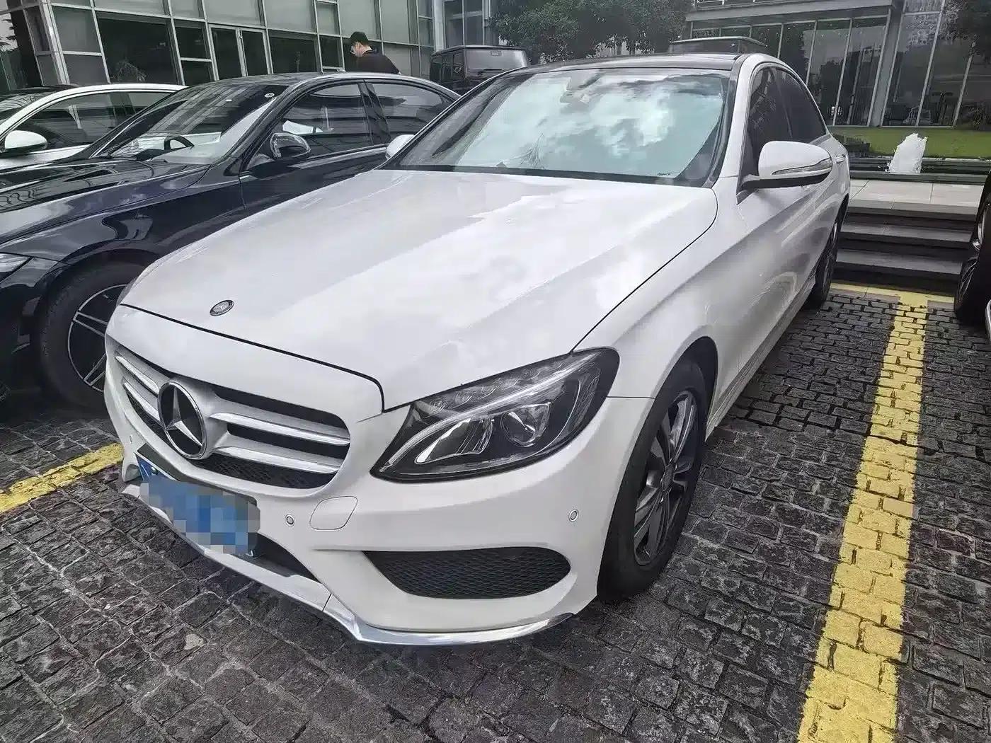 2015 Mercedes-Benz C-Class C 200 L Sport — миниатюра 1
