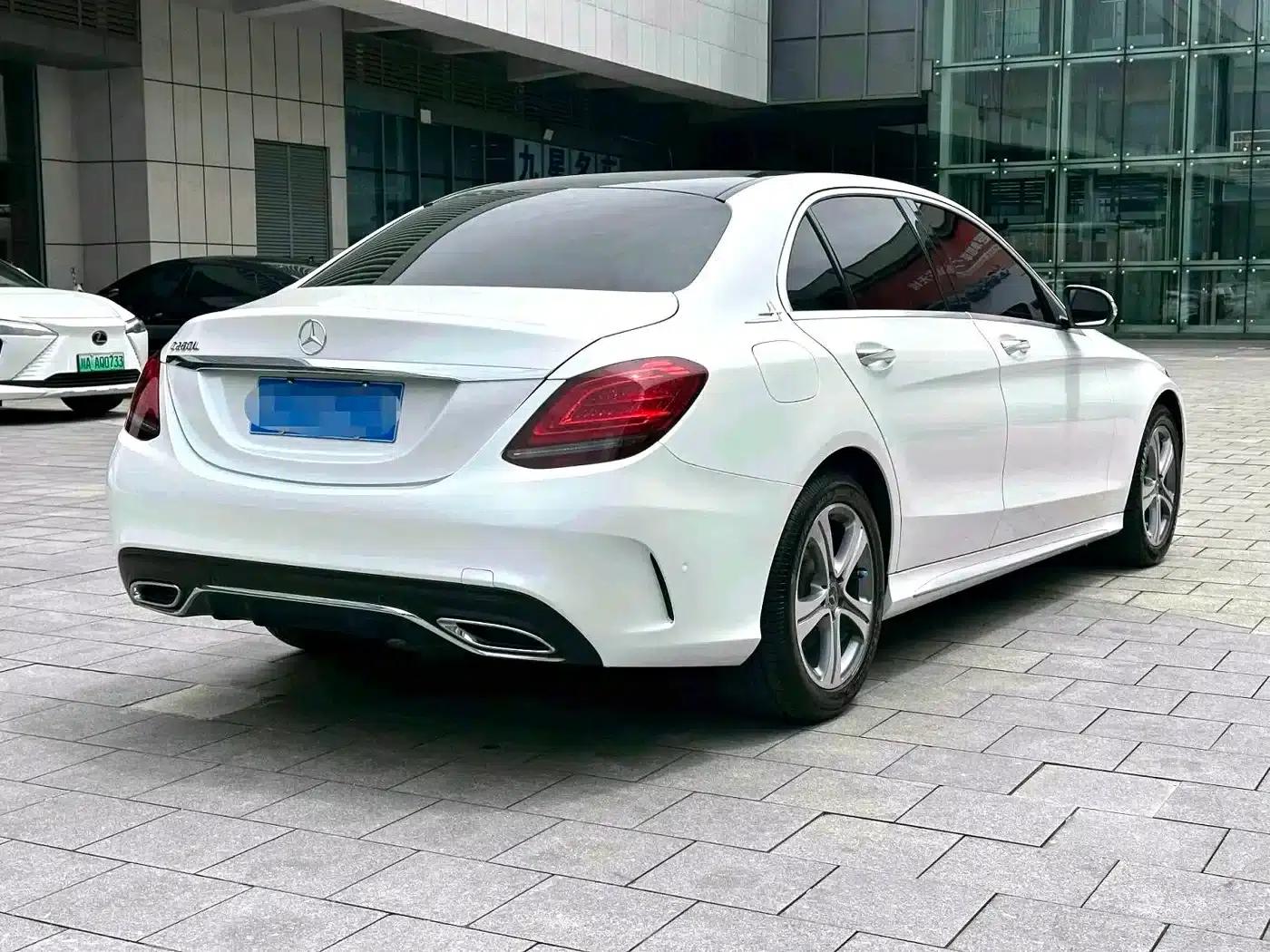 2020 Mercedes-Benz C-Class C 260 L Sport Edition — миниатюра 11