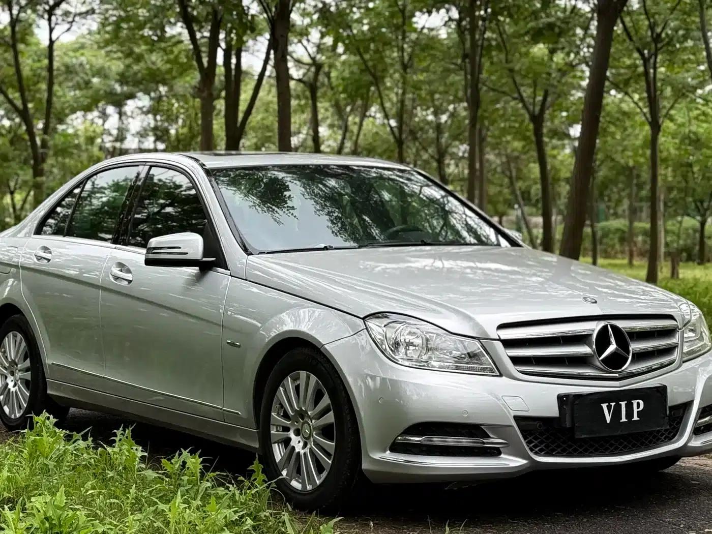 Mercedes-Benz C-Class 2010 C 200 CGI Elegance — миниатюра 2