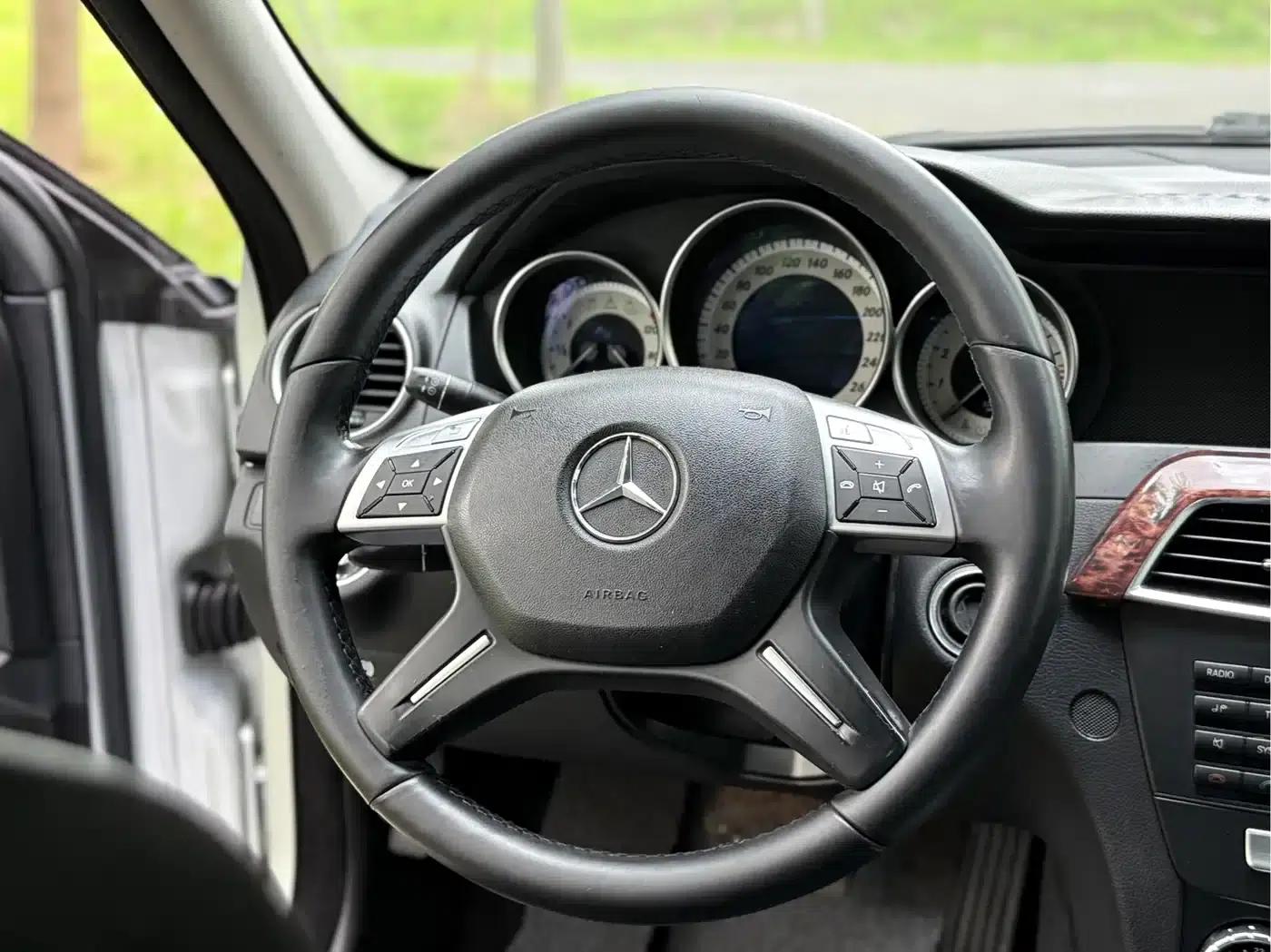 Mercedes-Benz C-Class 2010 C 200 CGI Elegance — миниатюра 10