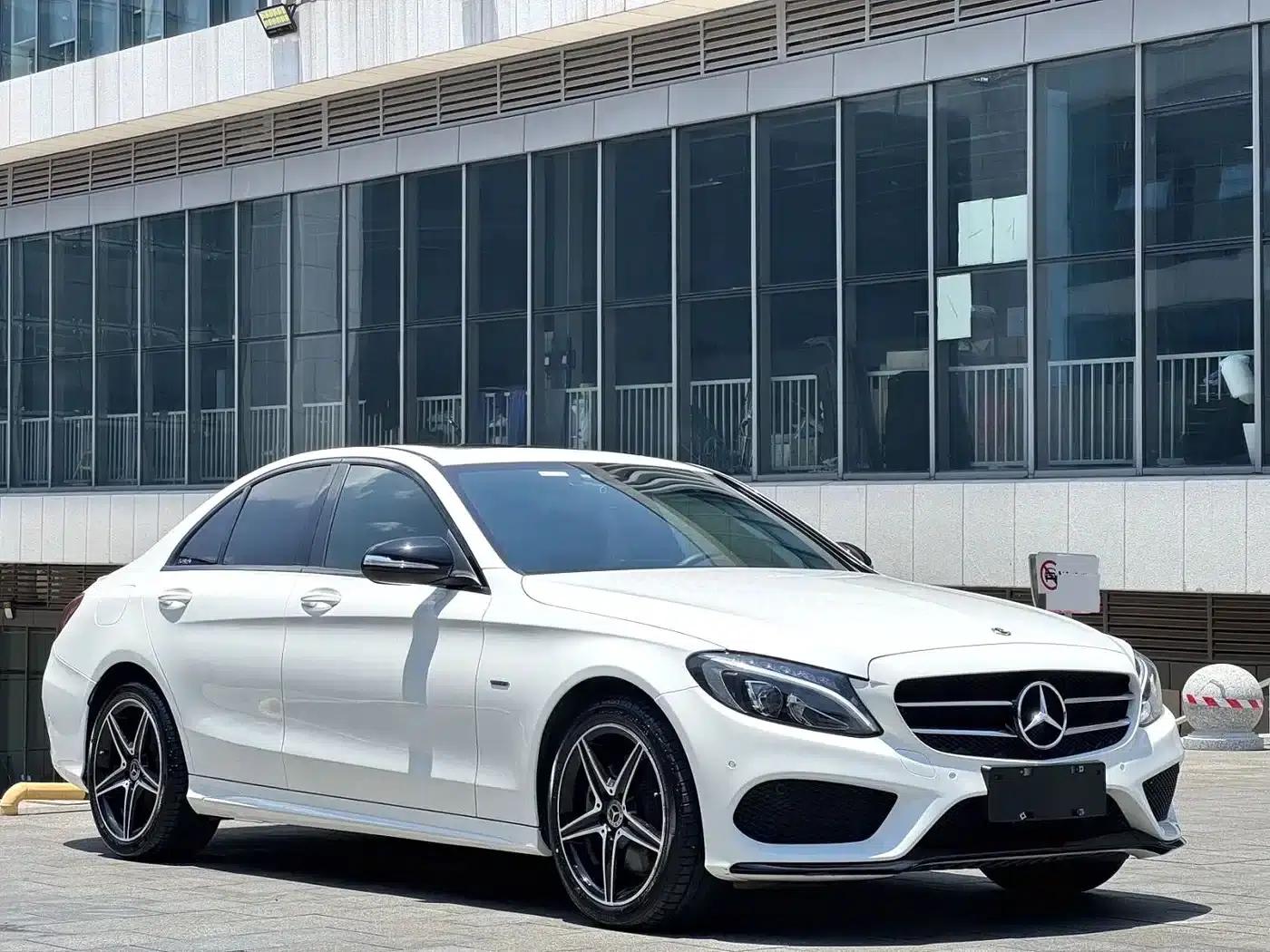 Mercedes-Benz C-Class 2018 C 200 Achievement Edition — миниатюра 3