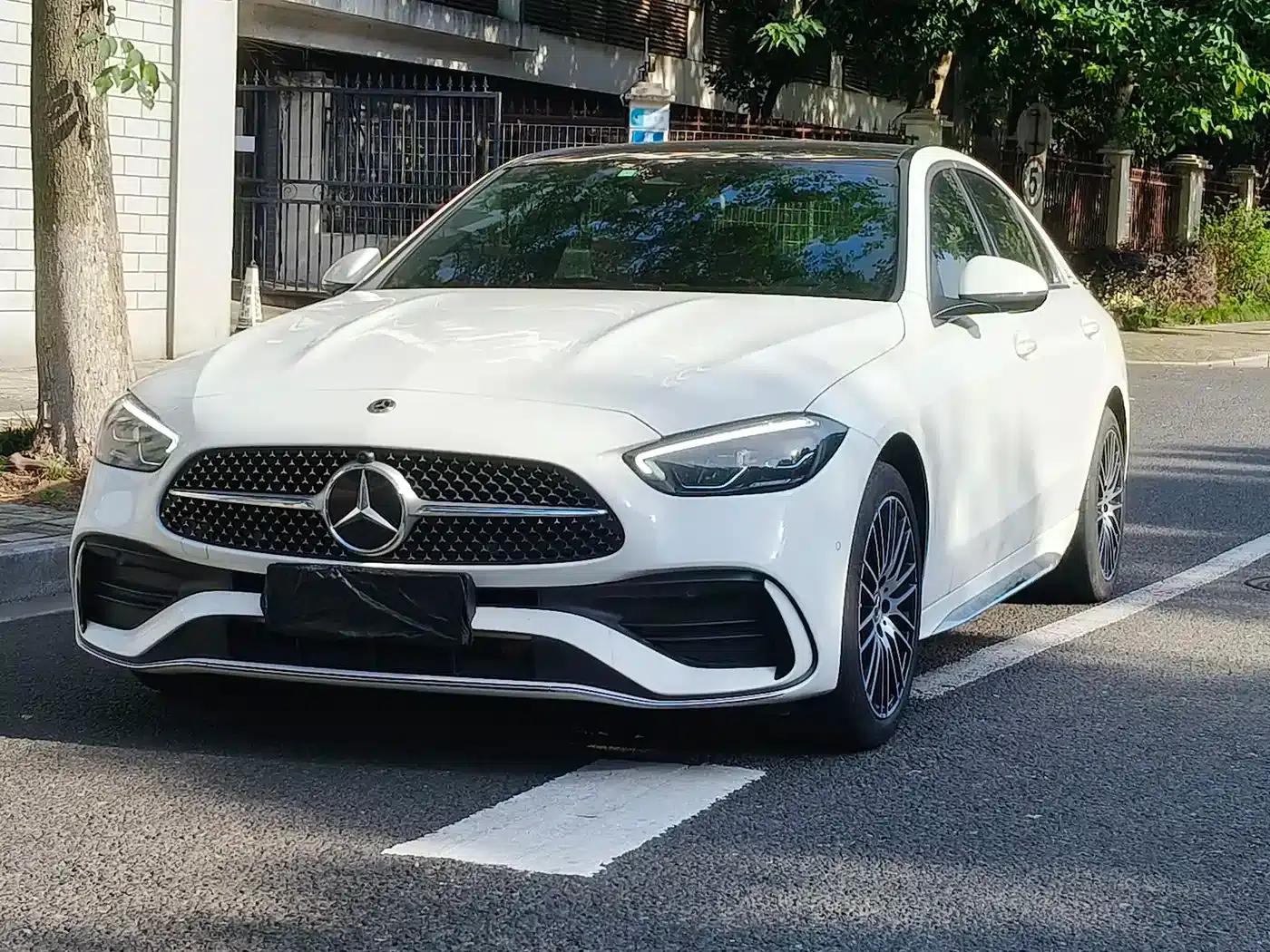 2024 Mercedes-Benz C-Class Facelift C 260 L Sport Night Edition — миниатюра 1