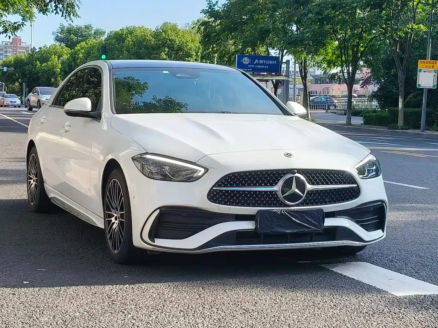 2024 Mercedes-Benz C-Class Facelift C 260 L Sport Night Edition — миниатюра 3
