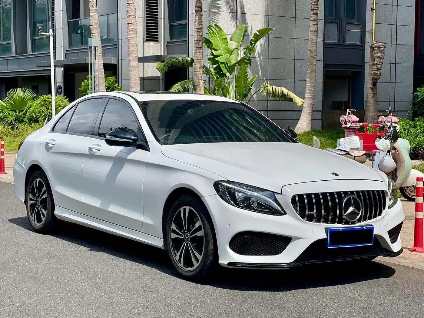 2018 Mercedes-Benz C-Class C 200 Sport Edition — миниатюра 3