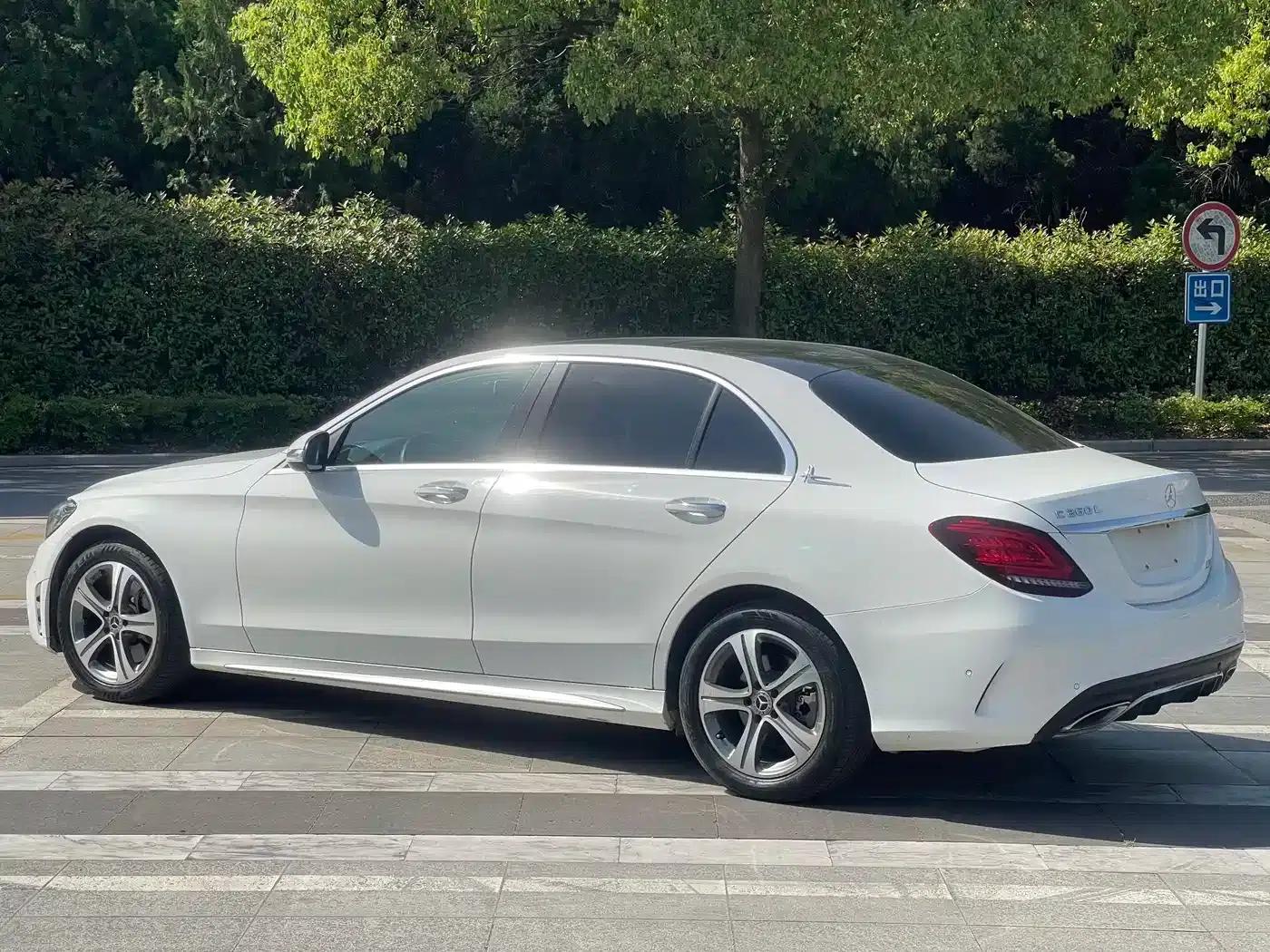 Mercedes-Benz C-Class 2019 Facelift C 260 L Sport Edition — миниатюра 18