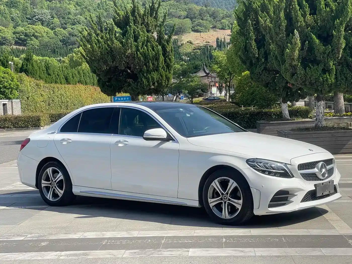Mercedes-Benz C-Class 2019 Facelift C 260 L Sport Edition — миниатюра 3