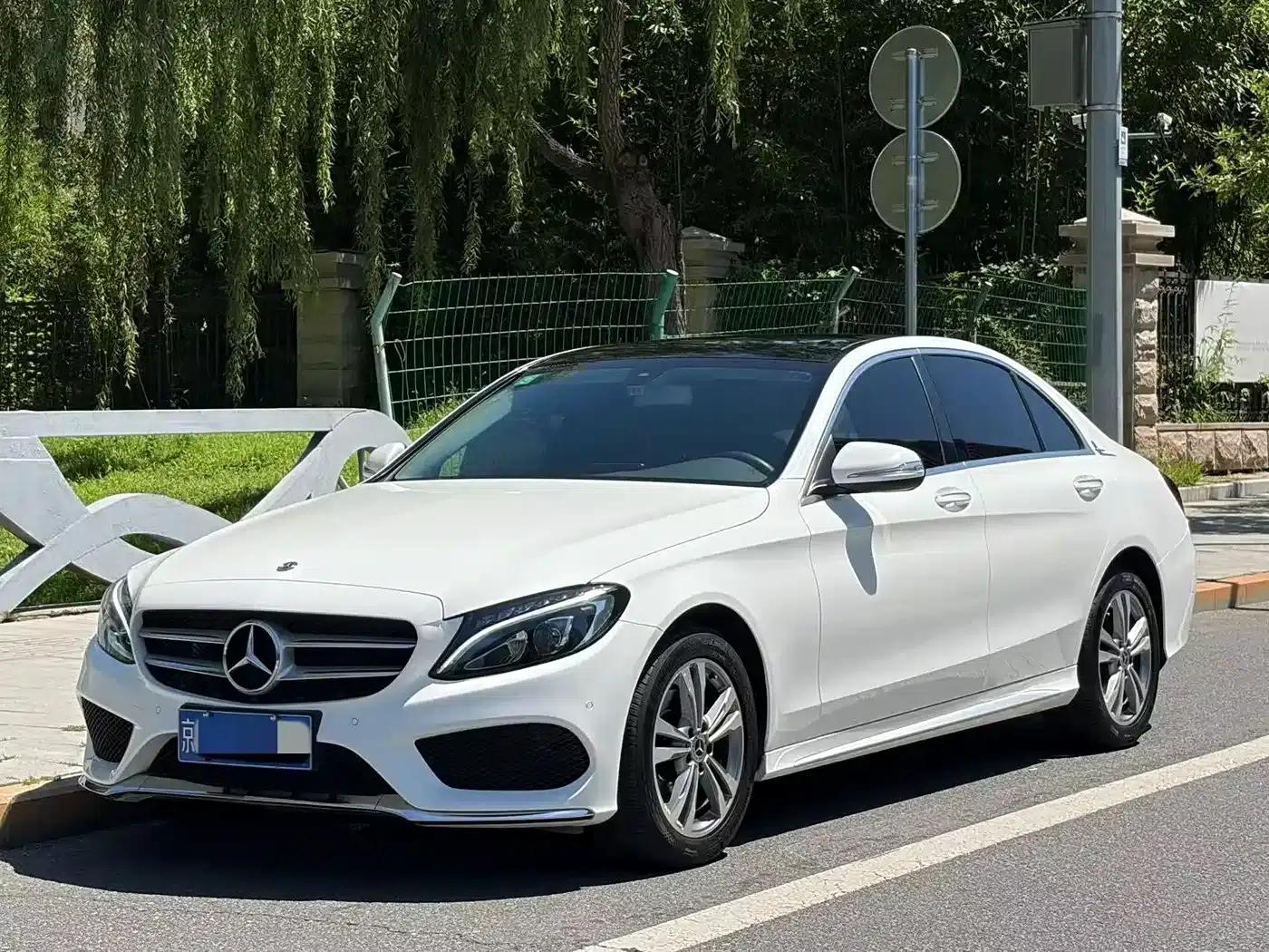 Mercedes-Benz C-Class 2017 Facelift C 200 L Sport Edition — миниатюра 1