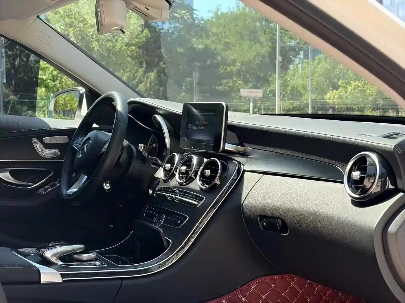Mercedes-Benz C-Class 2017 Facelift C 200 L Sport Edition — миниатюра 12