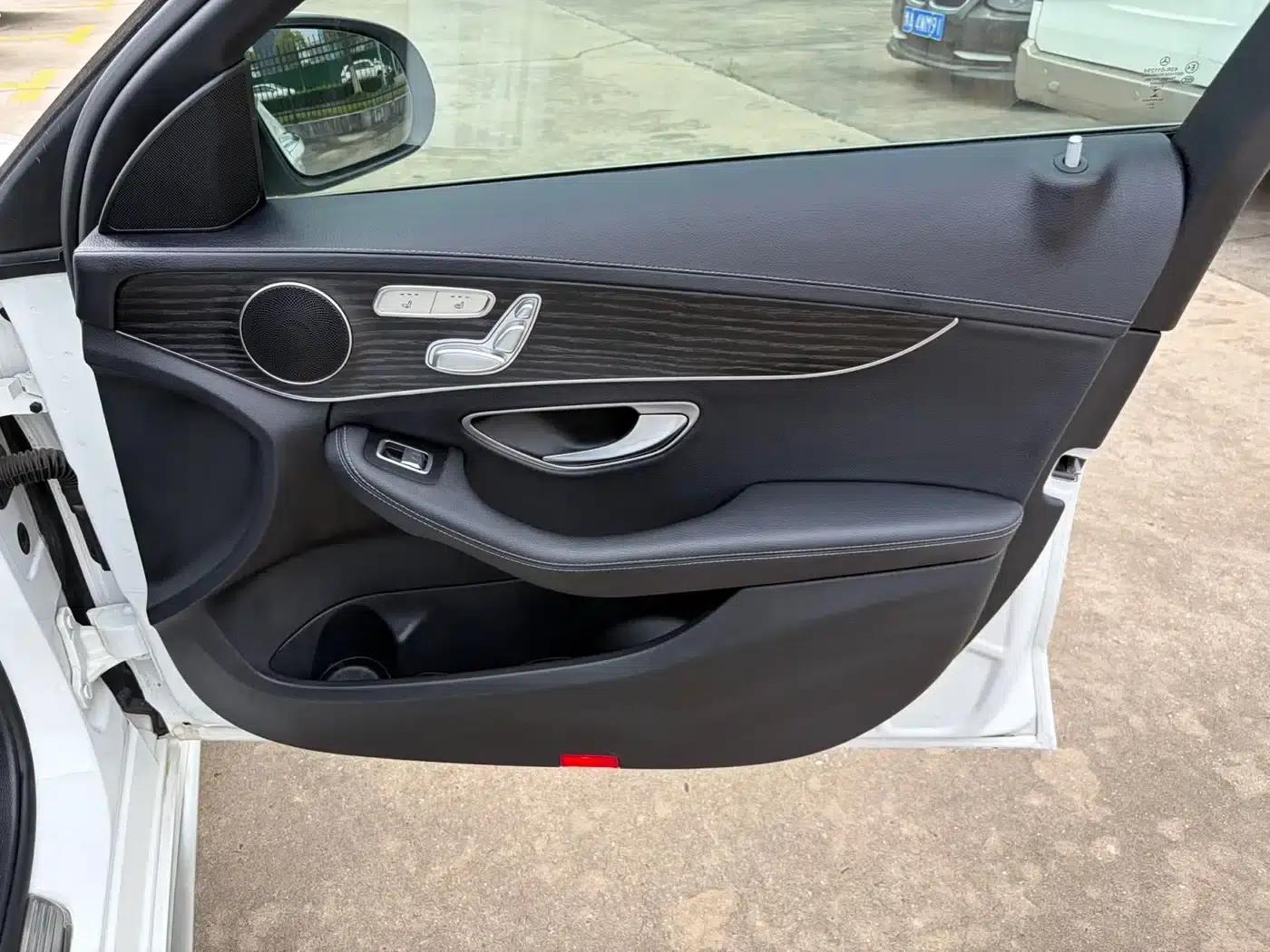 Mercedes-Benz C-Class 2021 C 200 L Fashion Sport Edition — миниатюра 19
