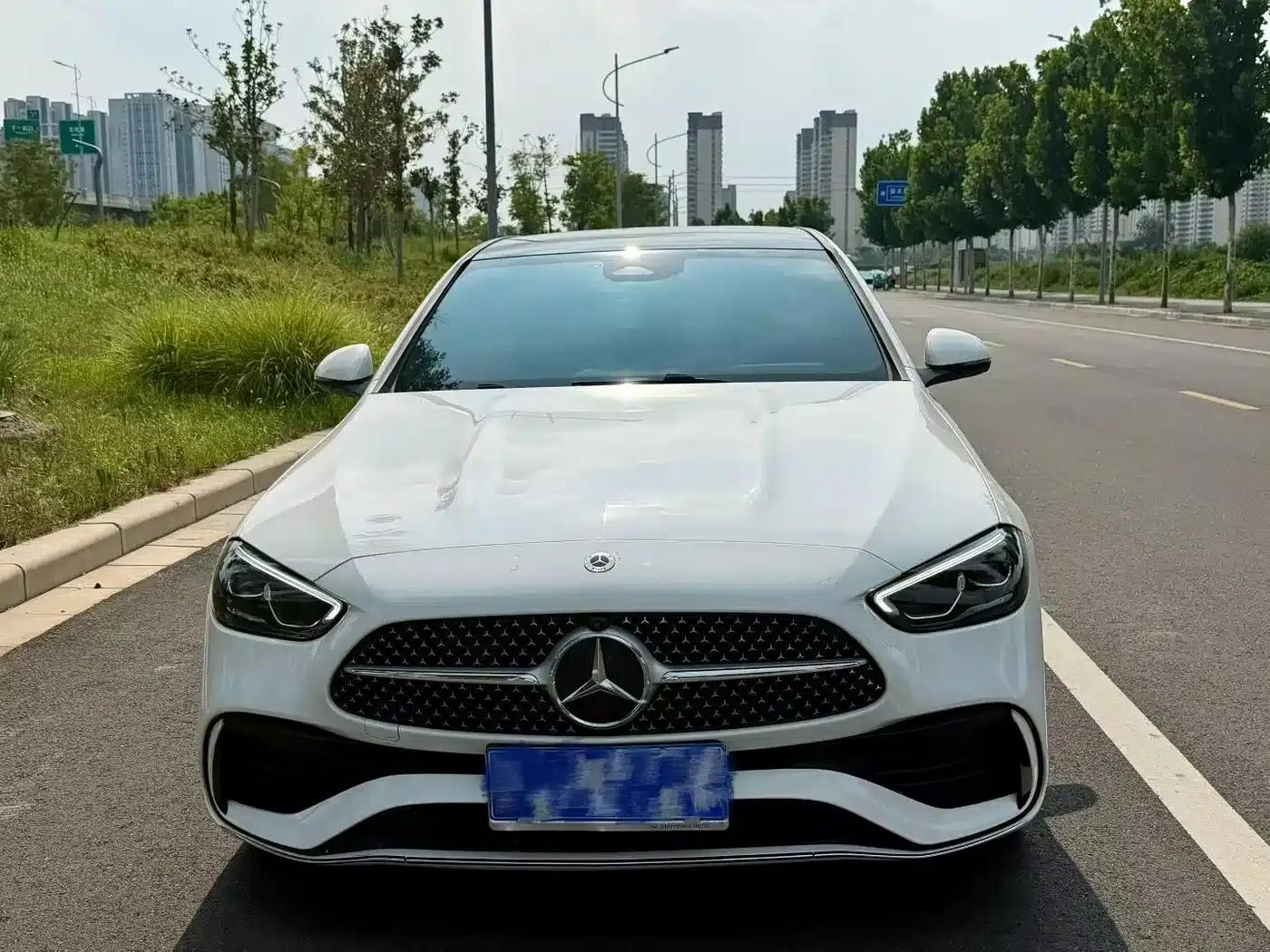2025 Mercedes-Benz C-Class C 260 L Sport Edition — миниатюра 1