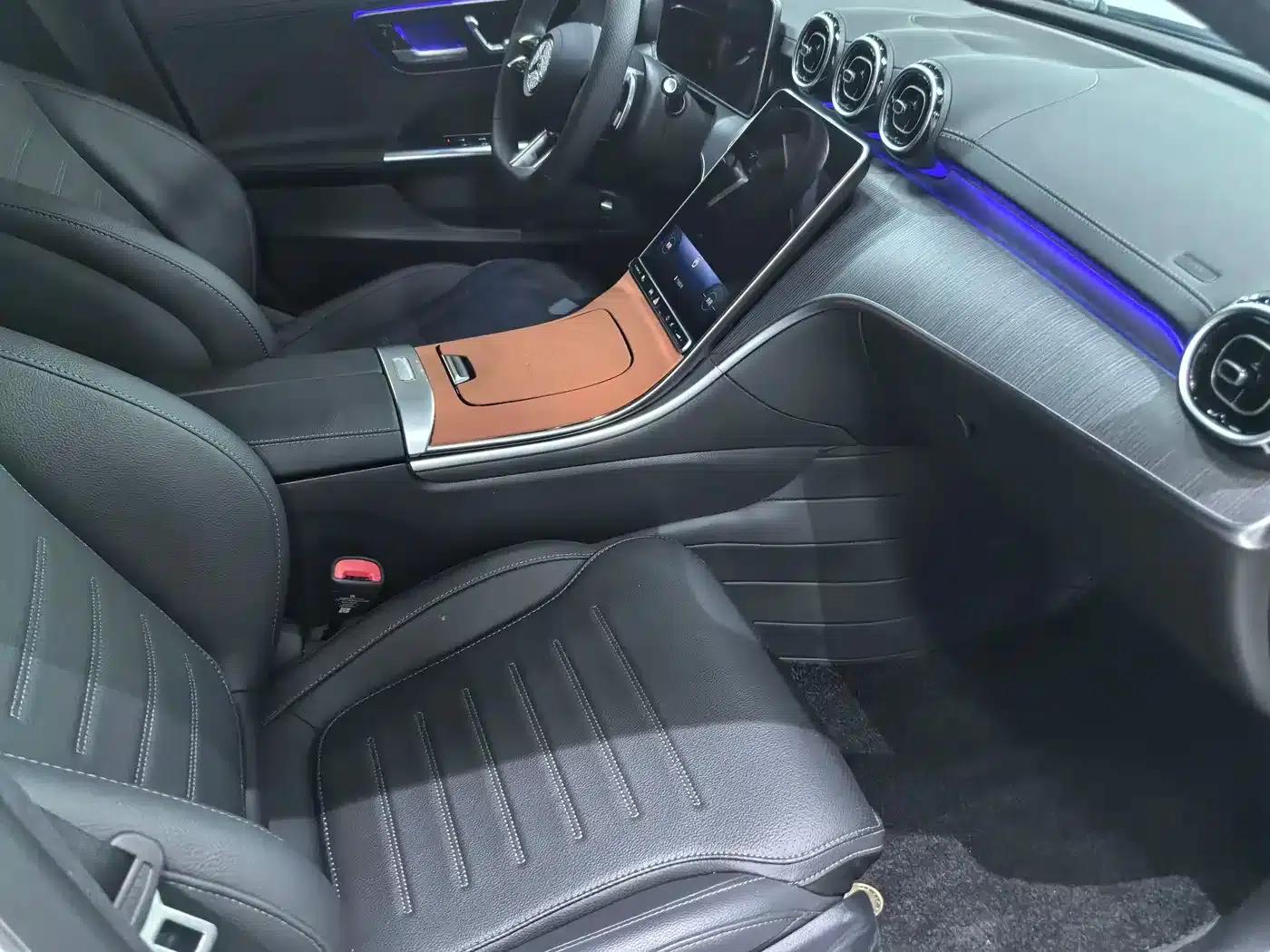 Mercedes-Benz C-Class 2025 Facelift C 200 L Sport Edition — миниатюра 10