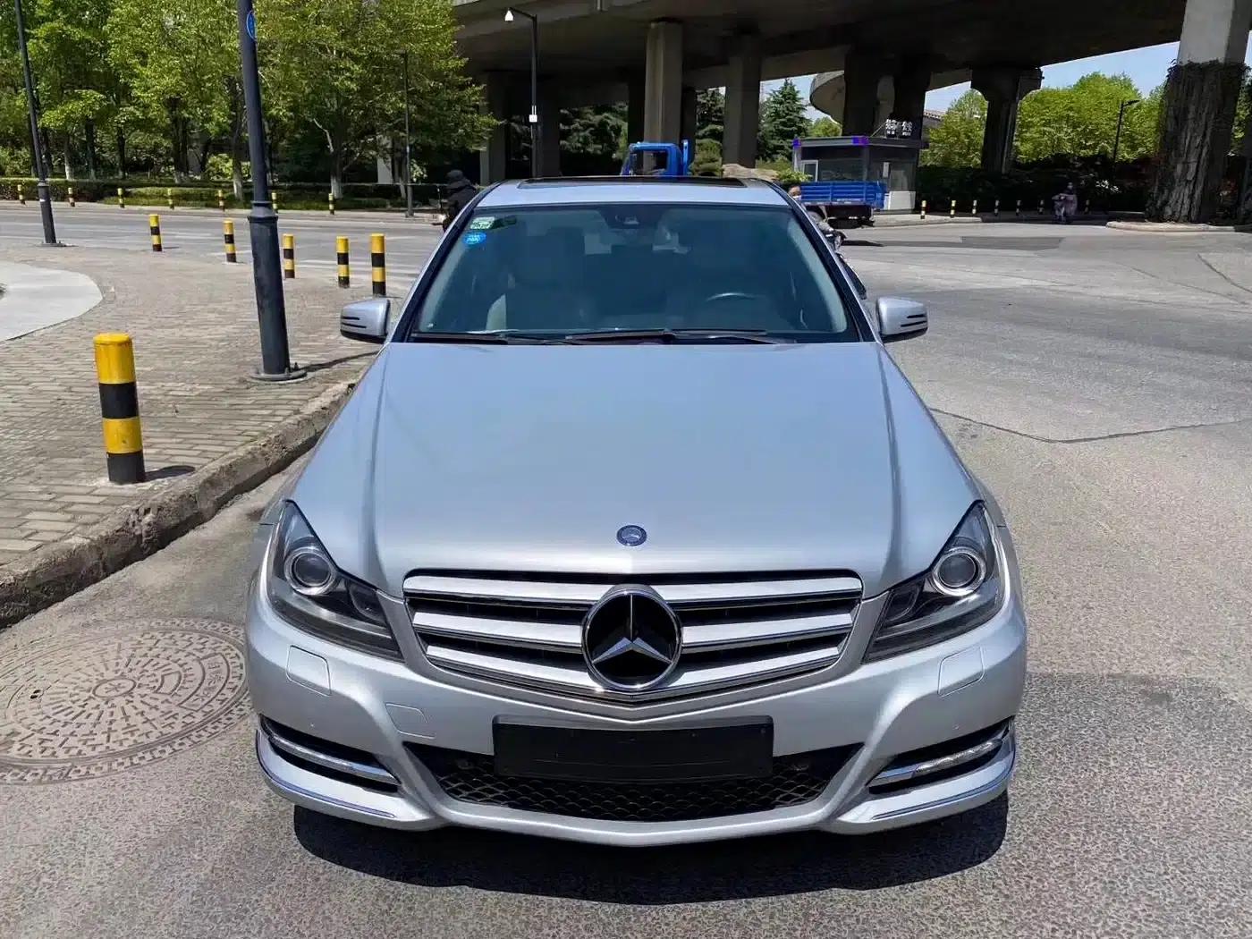 2011 Mercedes-Benz C-Class C 200 CGI Elegance — миниатюра 2