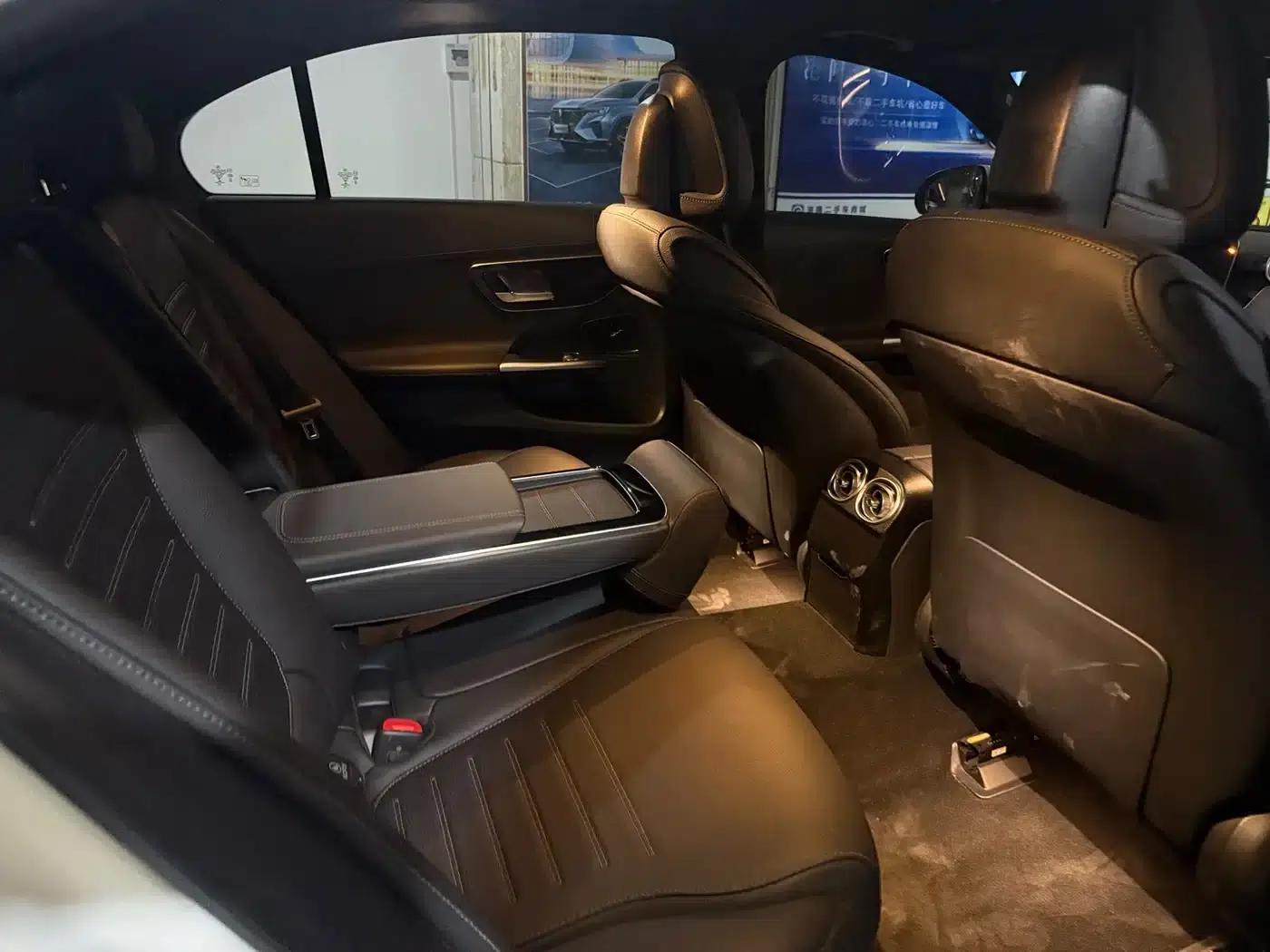 2023 Mercedes-Benz C-Class C 260 L Sport Edition — миниатюра 5