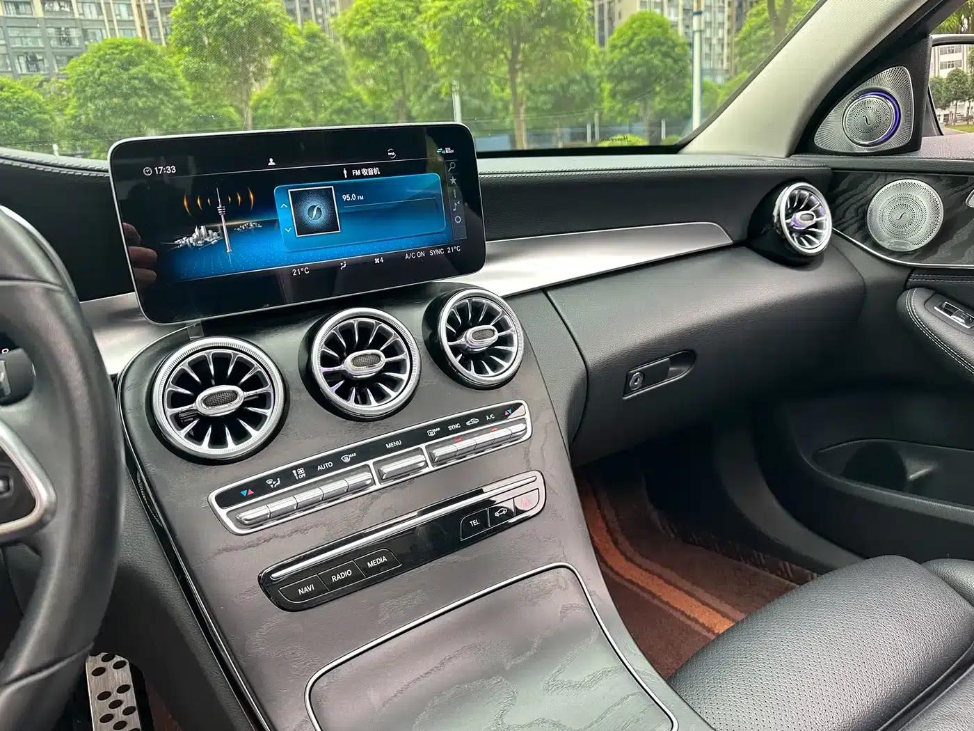 Mercedes-Benz C-Class 2019 Facelift C 260 L Sport Edition — миниатюра 16