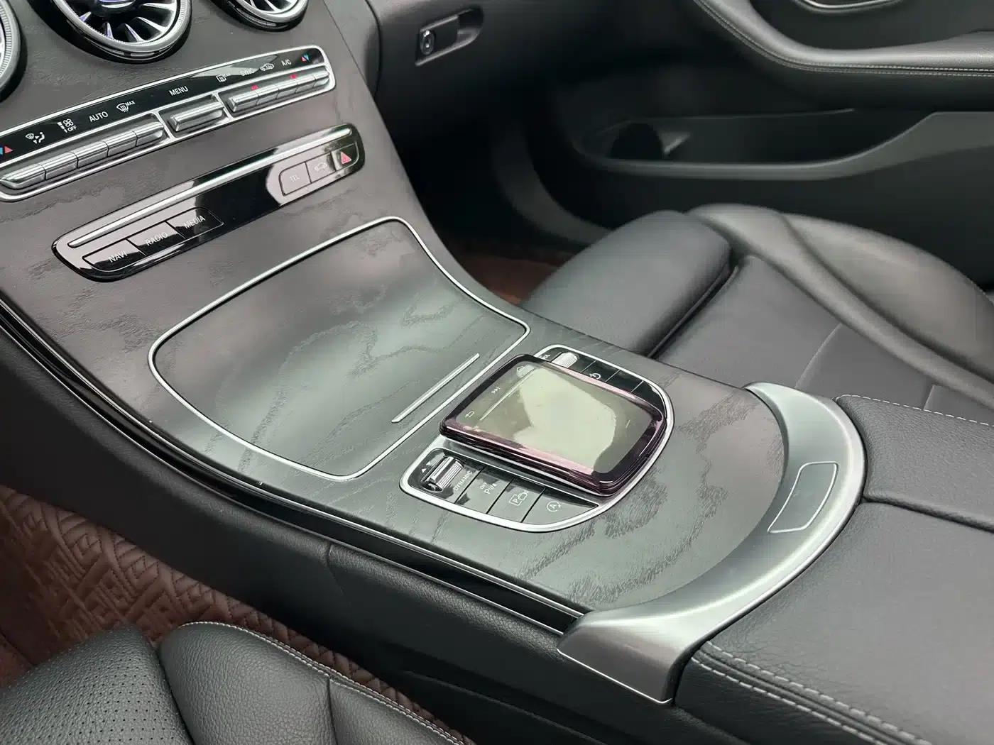 Mercedes-Benz C-Class 2019 Facelift C 260 L Sport Edition — миниатюра 17