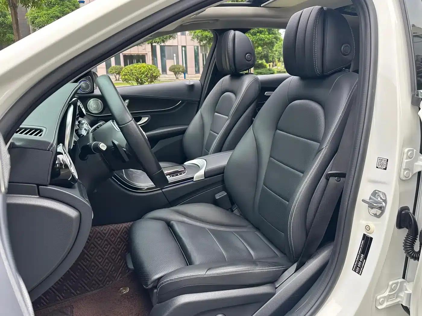 Mercedes-Benz C-Class 2019 Facelift C 260 L Sport Edition — миниатюра 19
