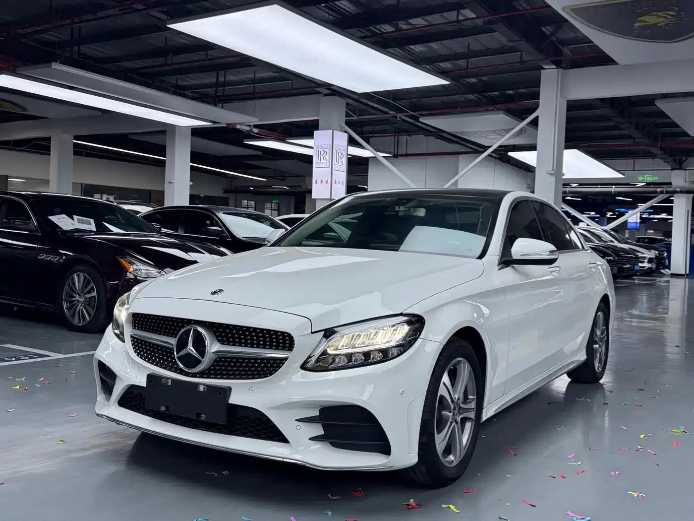 2020 Mercedes-Benz C-Class C 260 L Sport Edition — миниатюра 1