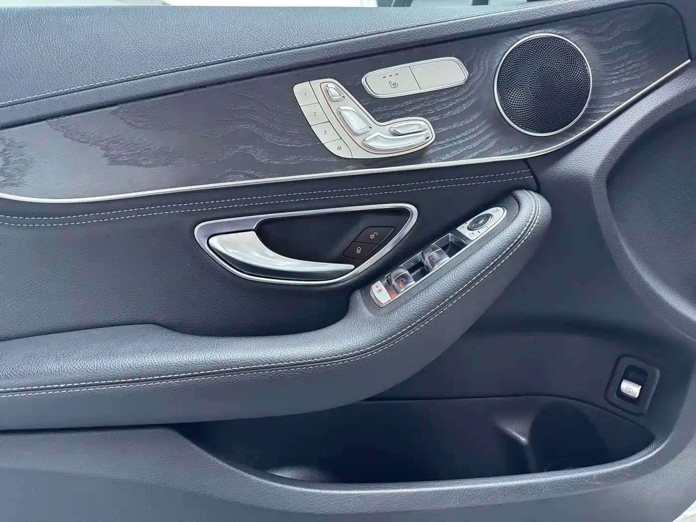 2020 Mercedes-Benz C-Class C 260 L Sport Edition — миниатюра 5