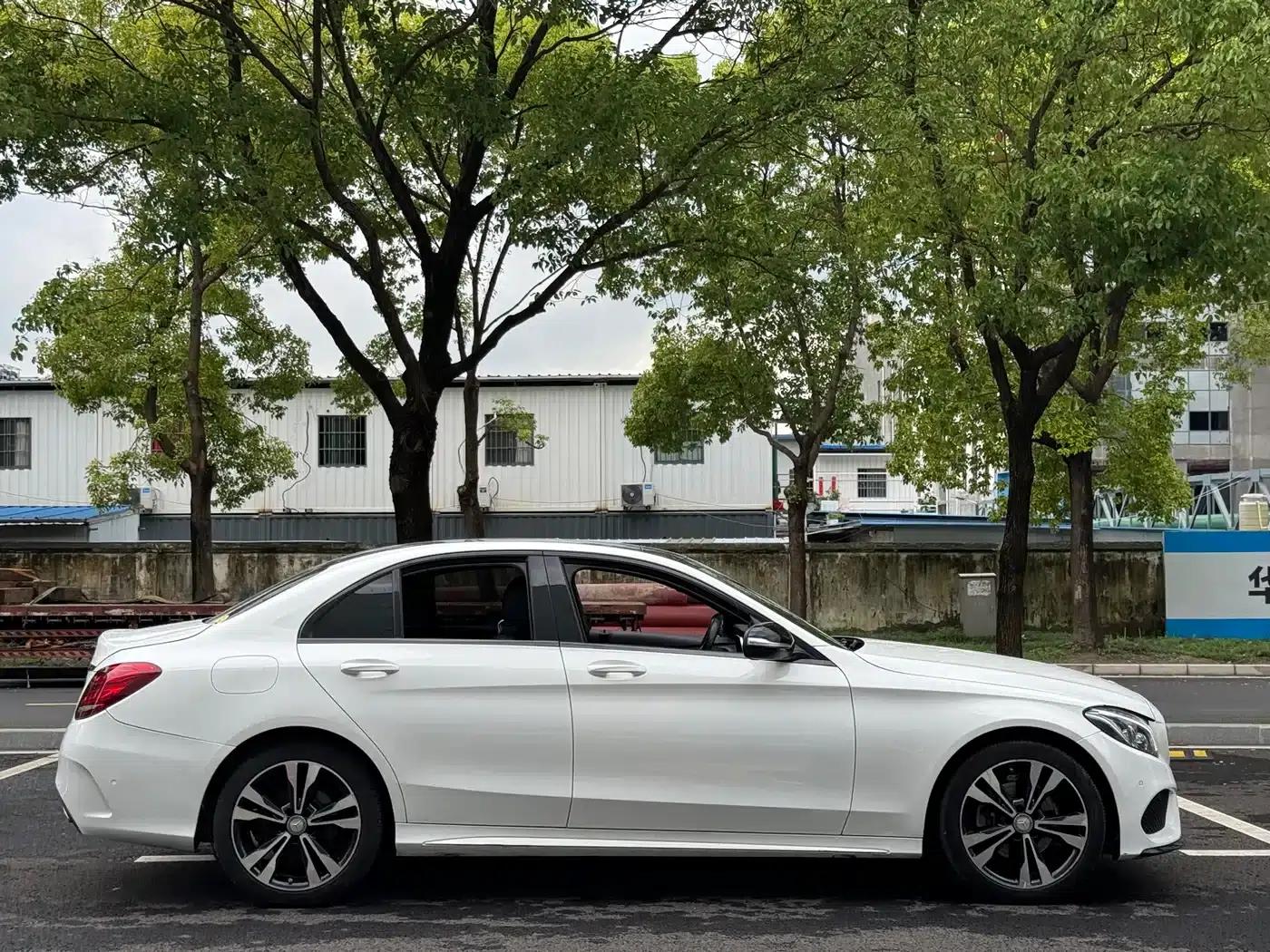 2015 Mercedes-Benz C-Class C 200 Sport 4MATIC — миниатюра 9