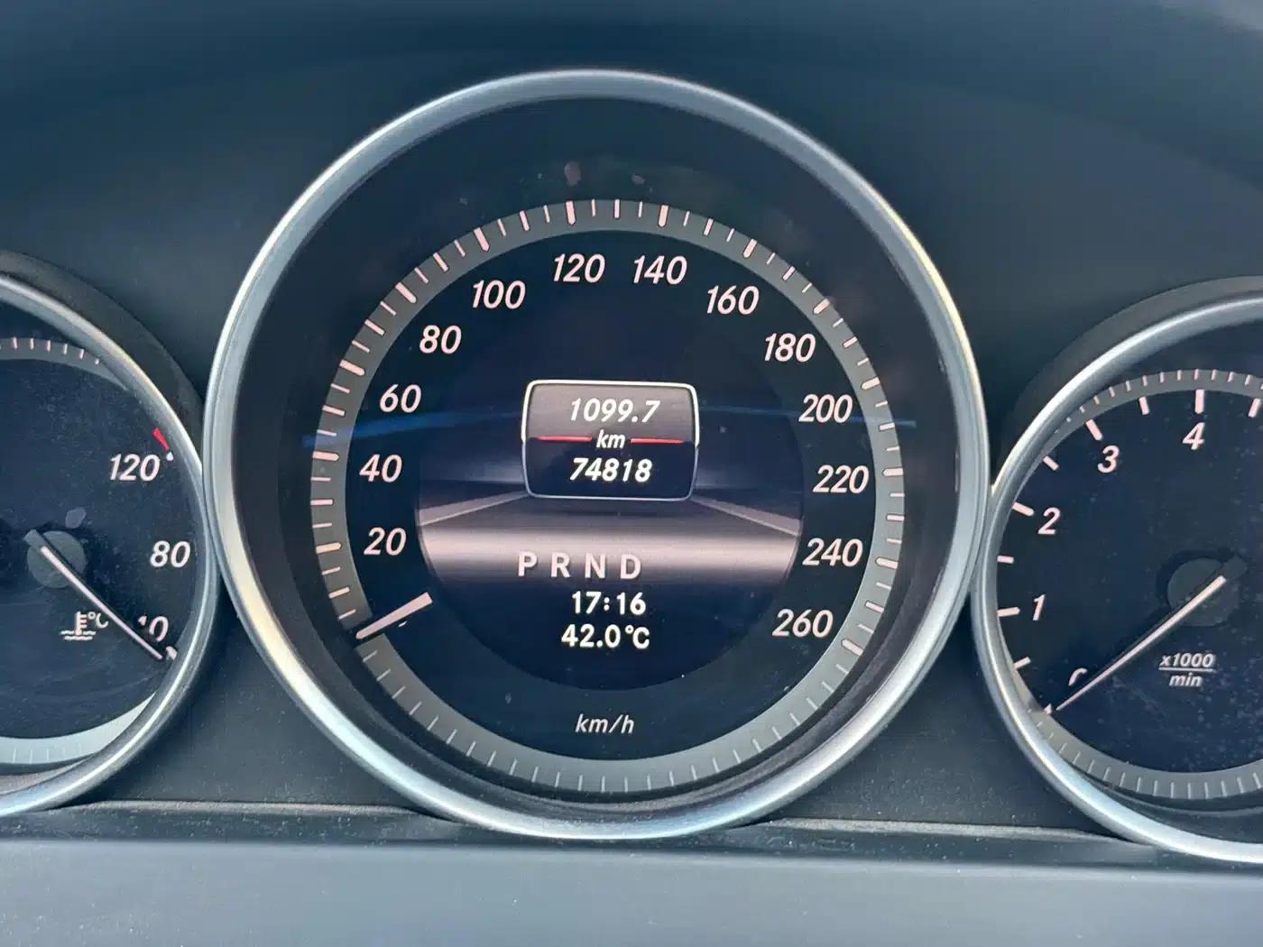 Mercedes-Benz C-Class 2013 C 180 CGI Classic — миниатюра 8