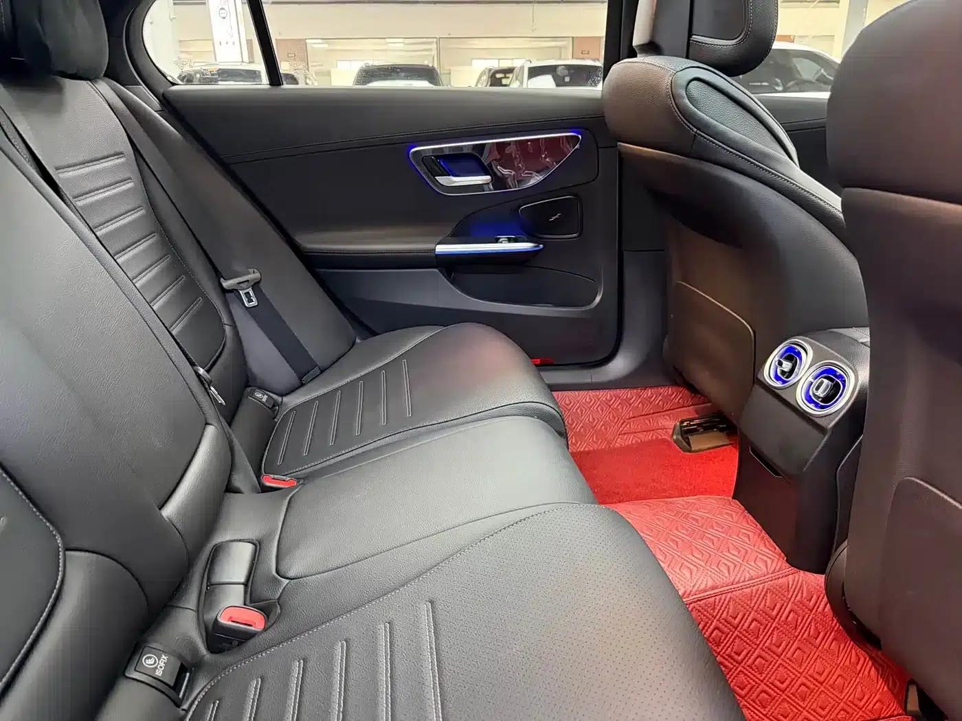 2023 Mercedes-Benz C-Class C 260 L Sport Edition — миниатюра 11