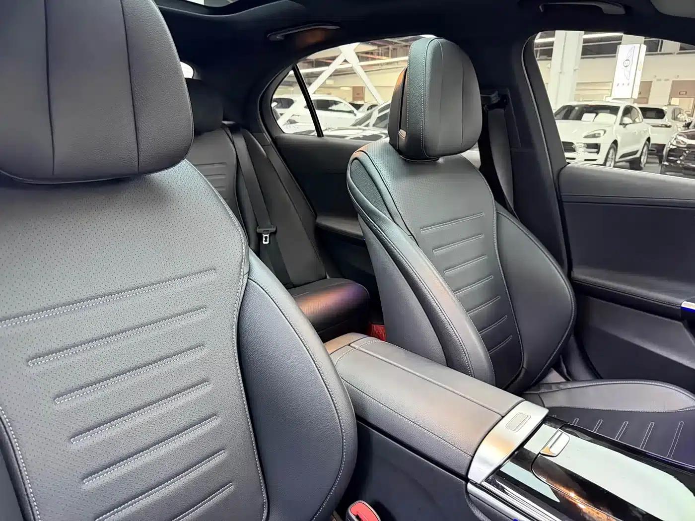 2023 Mercedes-Benz C-Class C 260 L Sport Edition — миниатюра 16
