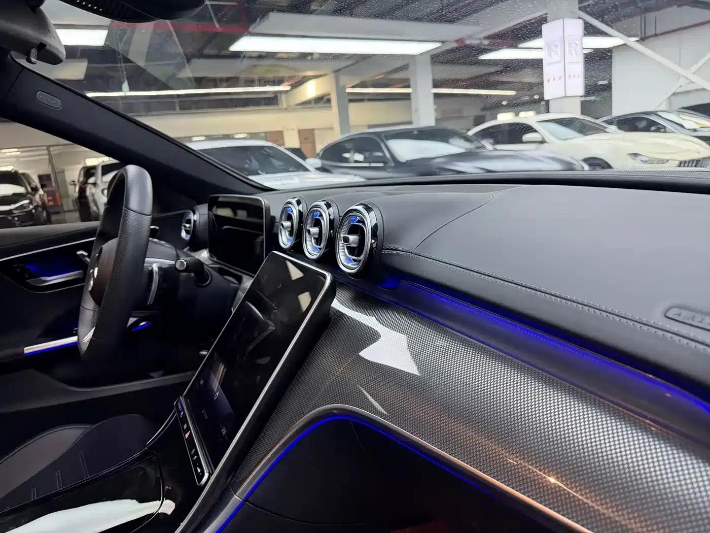 2023 Mercedes-Benz C-Class C 260 L Sport Edition — миниатюра 17
