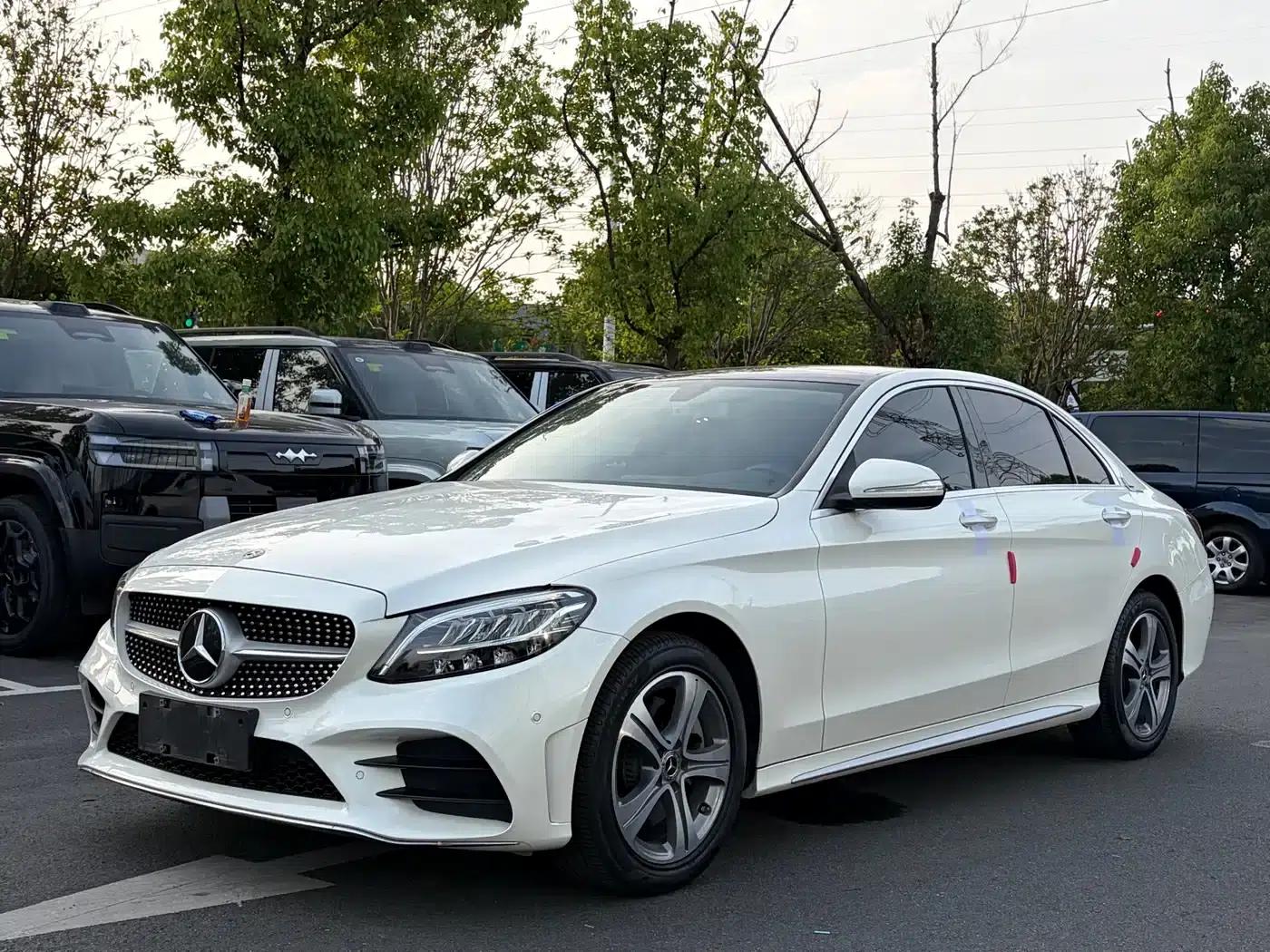 2021 Mercedes-Benz C-Class C 260 L Sport Edition — миниатюра 1