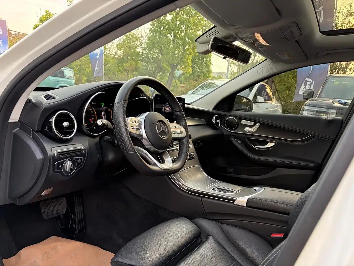 2021 Mercedes-Benz C-Class C 260 L Sport Edition — миниатюра 4