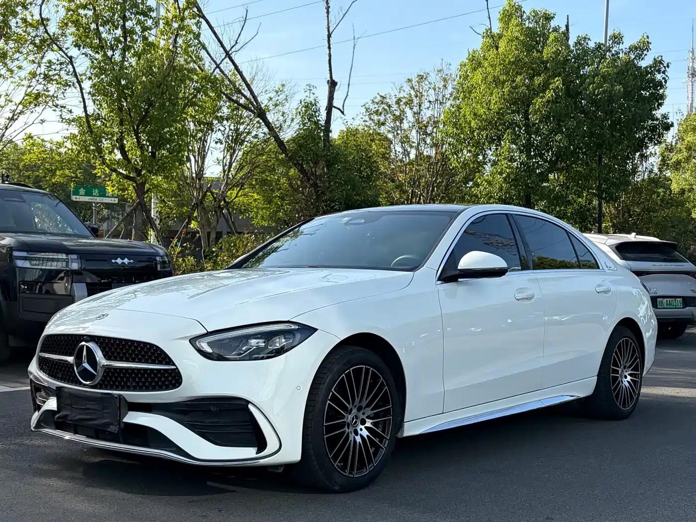 2022 Mercedes-Benz C-Class C 260 L Sport Edition — миниатюра 1
