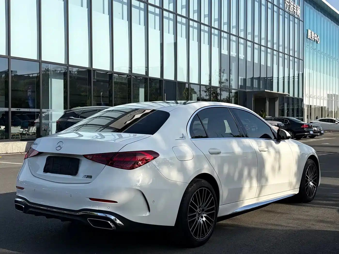 2022 Mercedes-Benz C-Class C 260 L Sport Edition — миниатюра 18