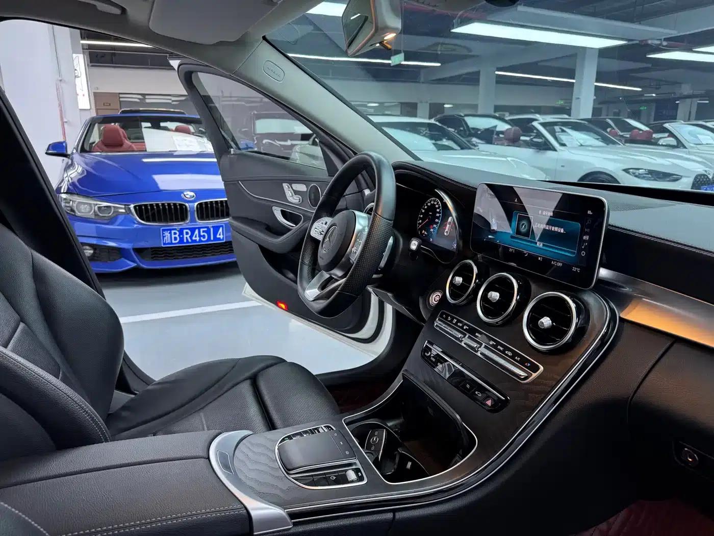 2020 Mercedes-Benz C-Class C 260 L Sport Edition — миниатюра 16