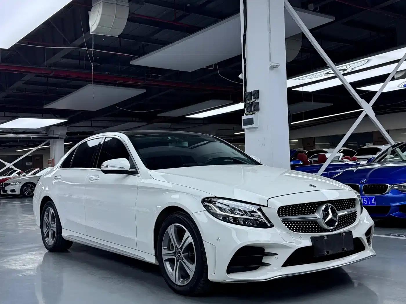 2020 Mercedes-Benz C-Class C 260 L Sport Edition — миниатюра 3