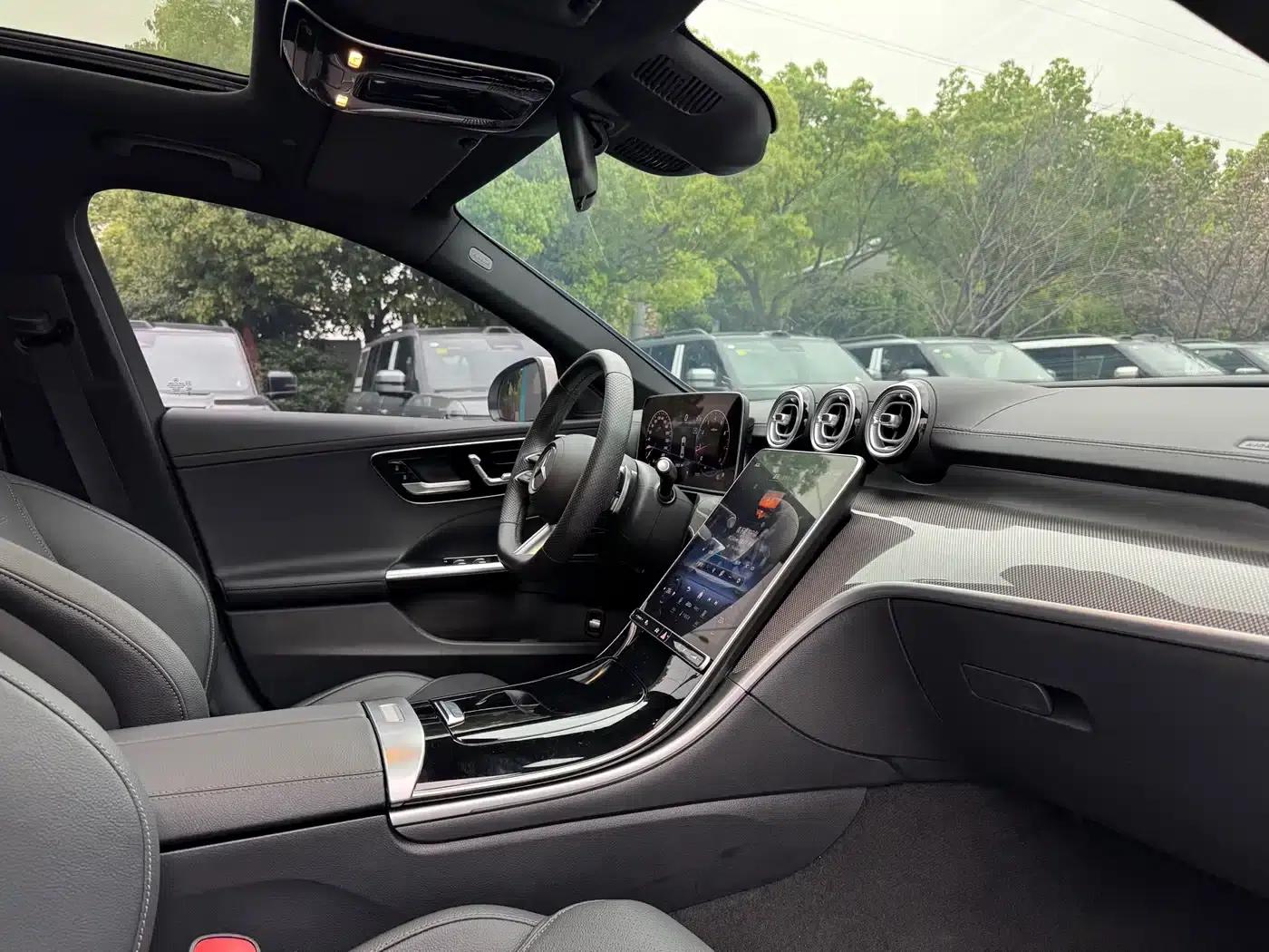 2024 Mercedes-Benz C-Class C 260 L Sport Edition — миниатюра 15