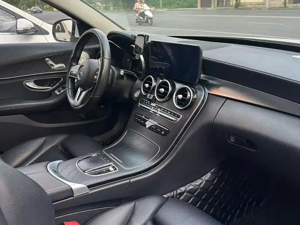 Mercedes-Benz C-Class 2019 C 180 L Fashion Sport Edition — миниатюра 5