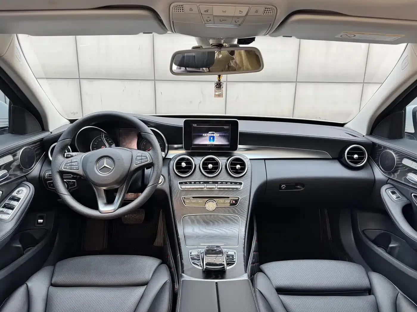 2018 Mercedes-Benz C-Class C 200 L Sport Edition — миниатюра 4