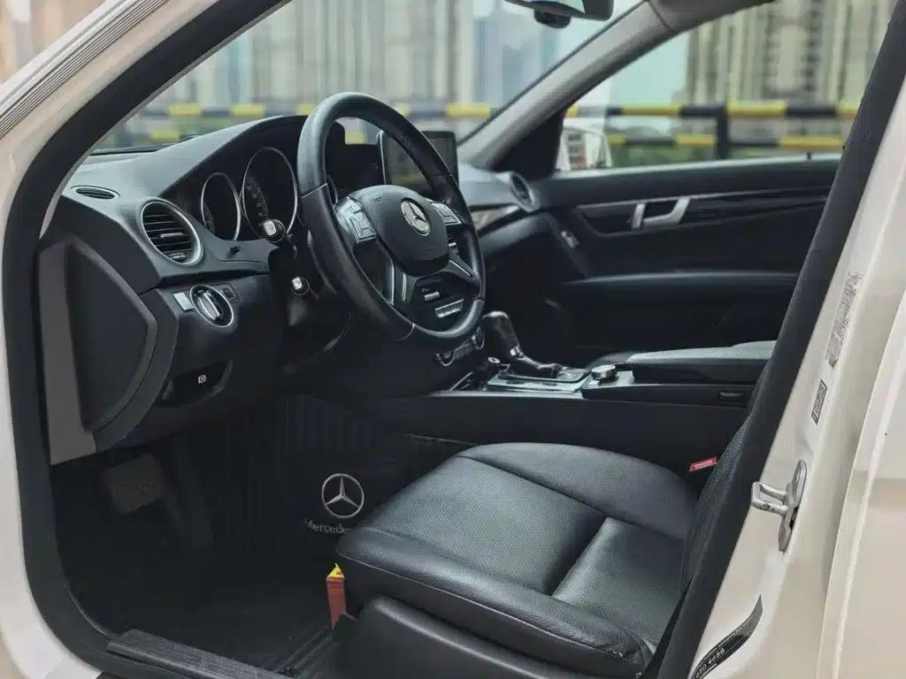 Mercedes-Benz C-Class 2013 C 180 CGI Classic — миниатюра 8