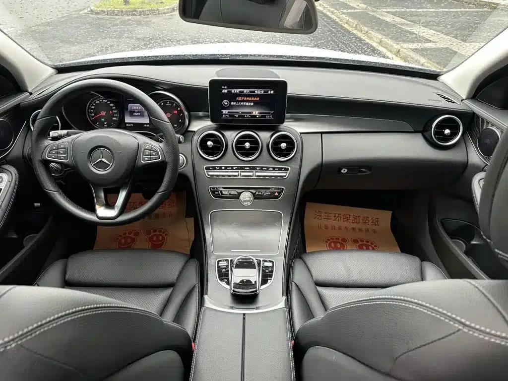 Mercedes-Benz C-Class 2017 Facelift C 200 L Sport Edition — миниатюра 17