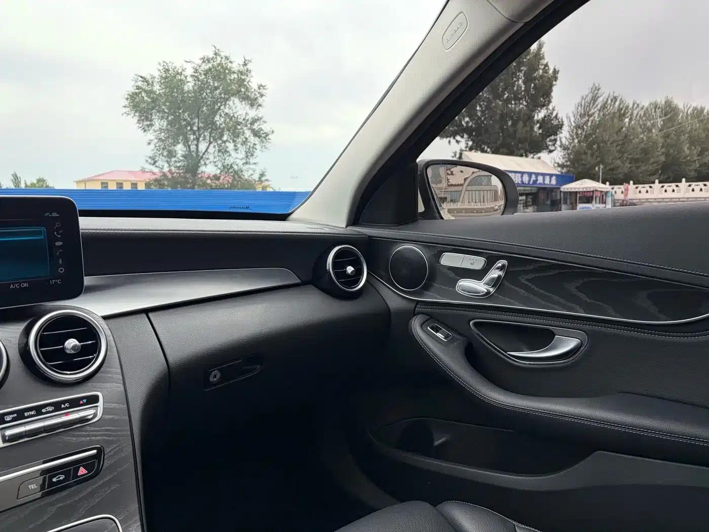 Mercedes-Benz C-Class 2019 Facelift C 260 L Sport Edition — миниатюра 19