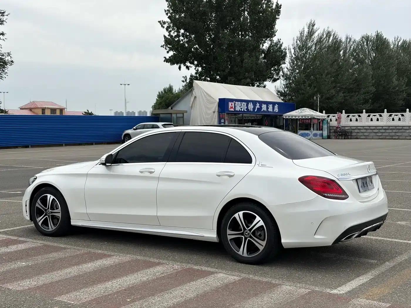 Mercedes-Benz C-Class 2019 Facelift C 260 L Sport Edition — миниатюра 23