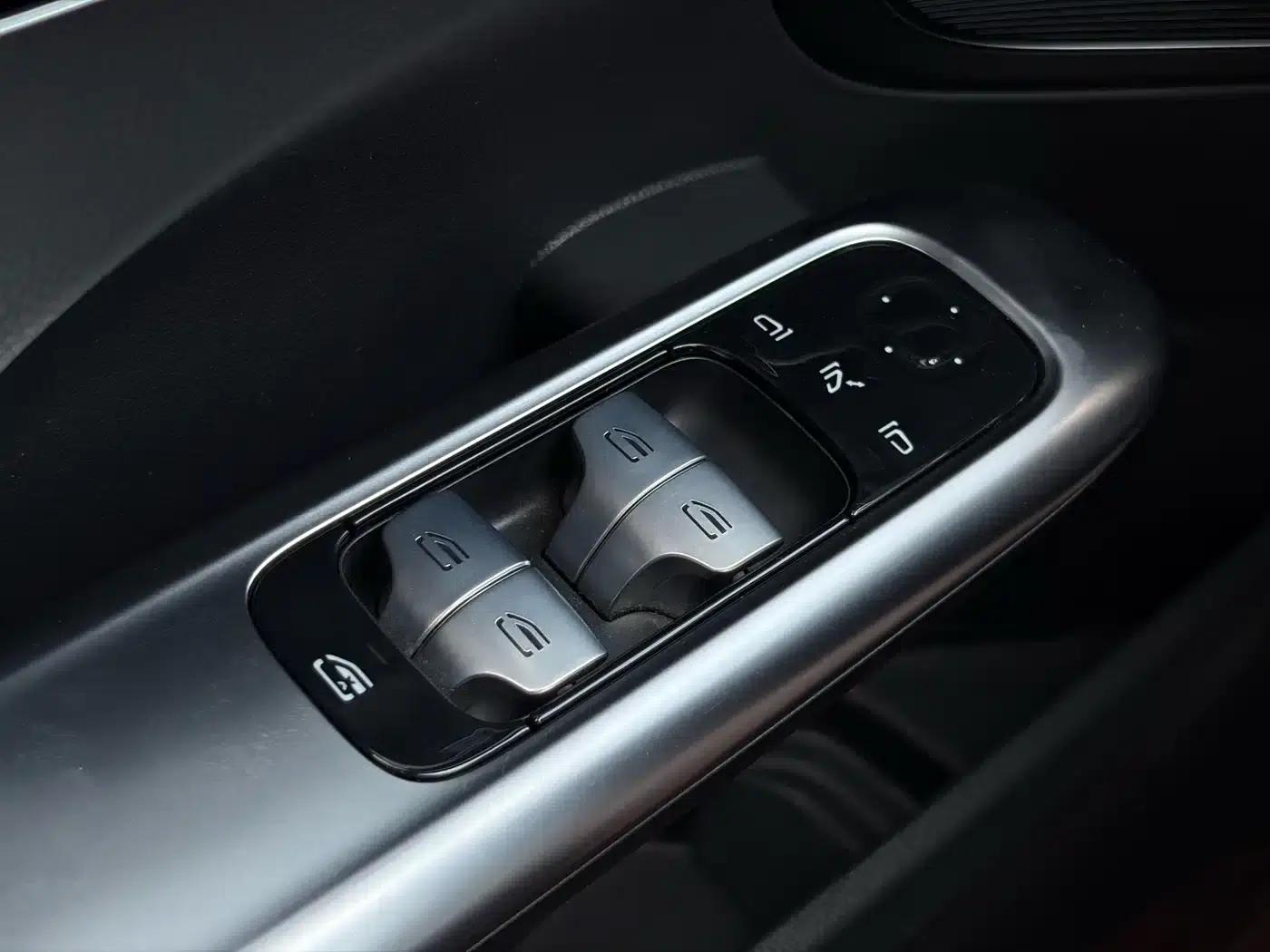 2023 Mercedes-Benz C-Class C 260 L Sport Edition — миниатюра 16