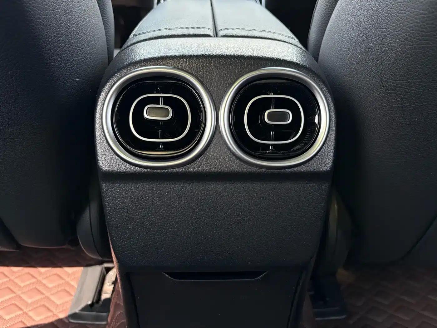2023 Mercedes-Benz C-Class C 260 L Sport Edition — миниатюра 21