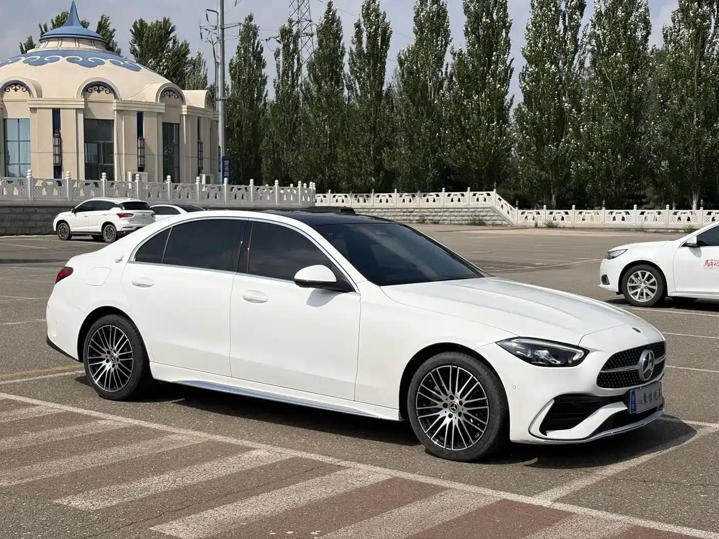 2023 Mercedes-Benz C-Class C 260 L Sport Edition — миниатюра 4