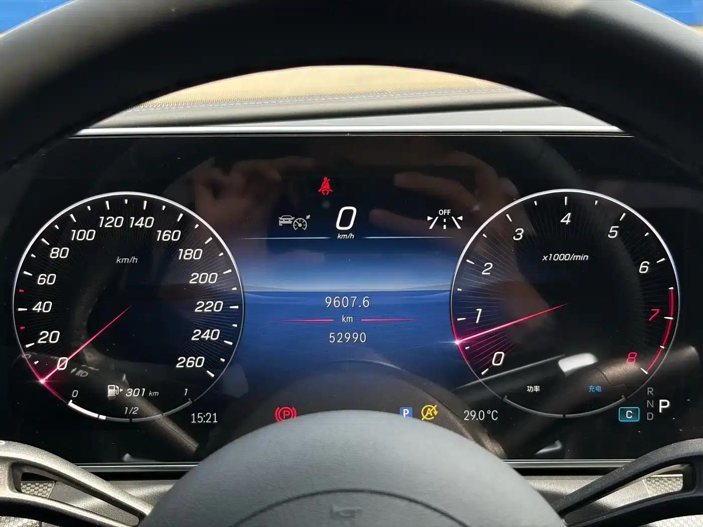 2023 Mercedes-Benz C-Class C 260 L Sport Edition — миниатюра 9