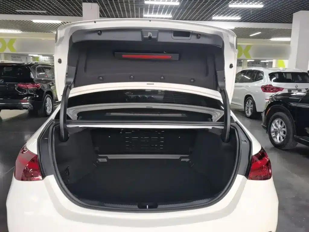 Mercedes-Benz C-Class 2023 Facelift C 200 L Sport Edition — миниатюра 19