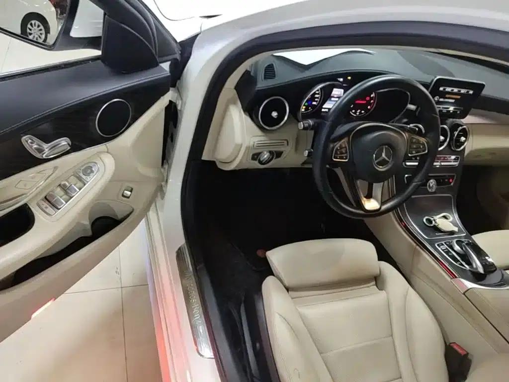 2016 Mercedes-Benz C-Class C 180 L Sport — миниатюра 12