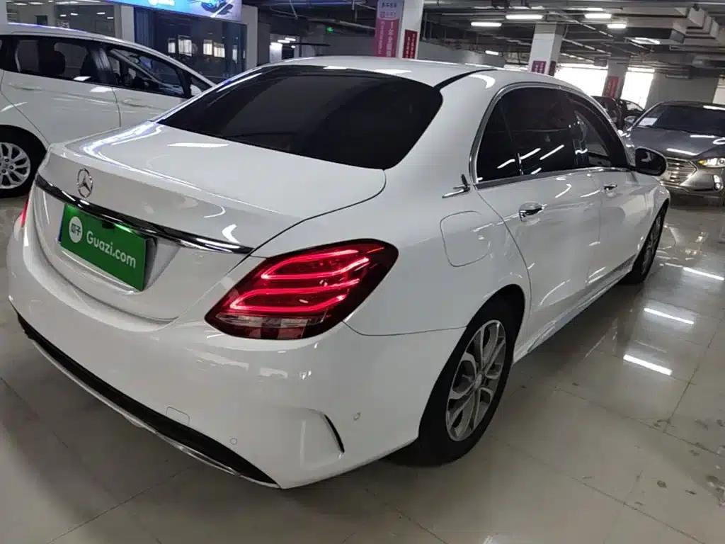 2016 Mercedes-Benz C-Class C 180 L Sport — миниатюра 5