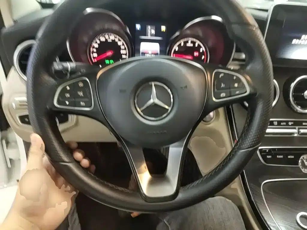 2016 Mercedes-Benz C-Class C 180 L Sport — миниатюра 7